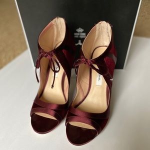 Nina Cherie Illusion Shoes - Dark Wine